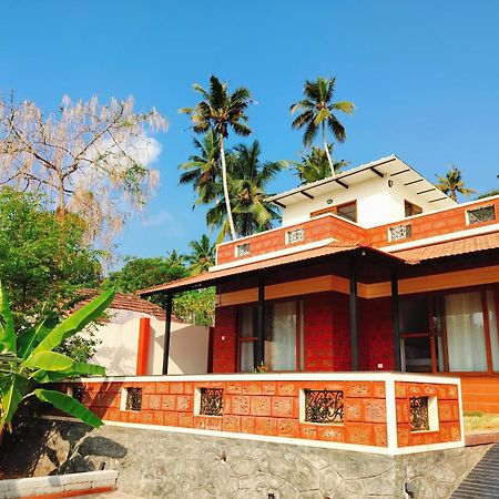 The Ixora - A Boutique Homestay Варкала Экстерьер фото