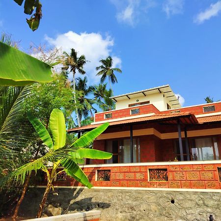The Ixora - A Boutique Homestay Варкала Экстерьер фото