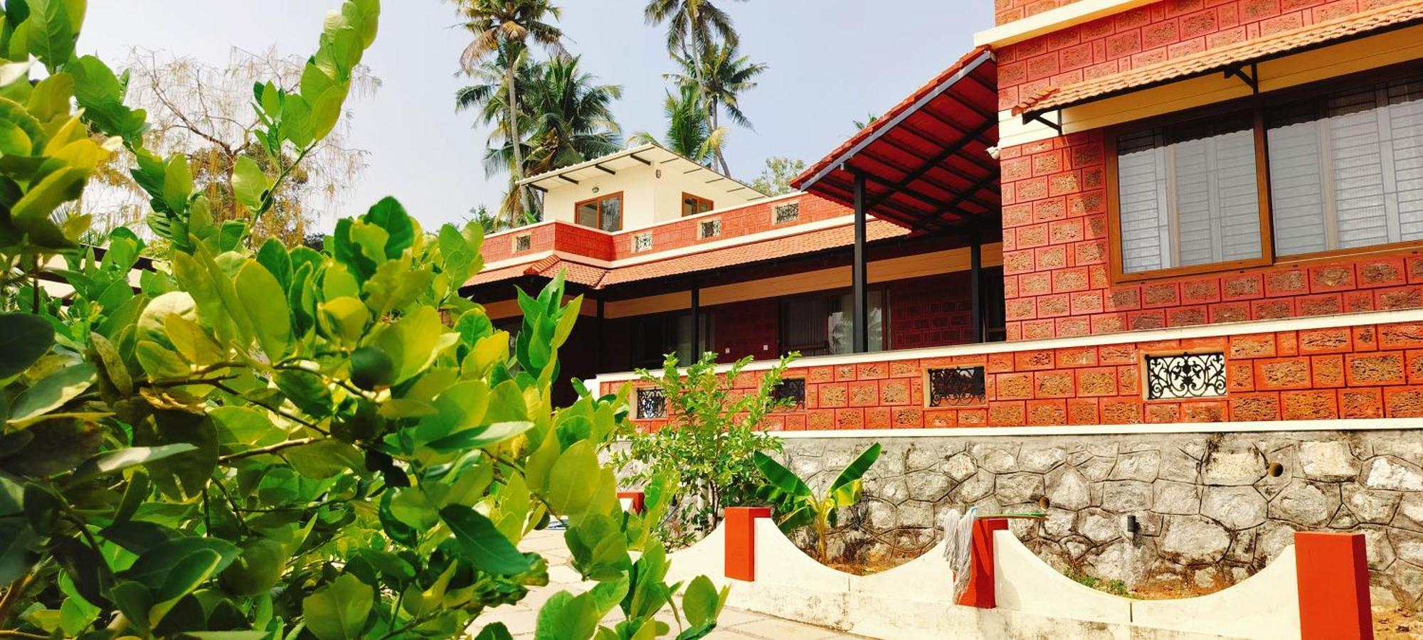 The Ixora - A Boutique Homestay Варкала Экстерьер фото