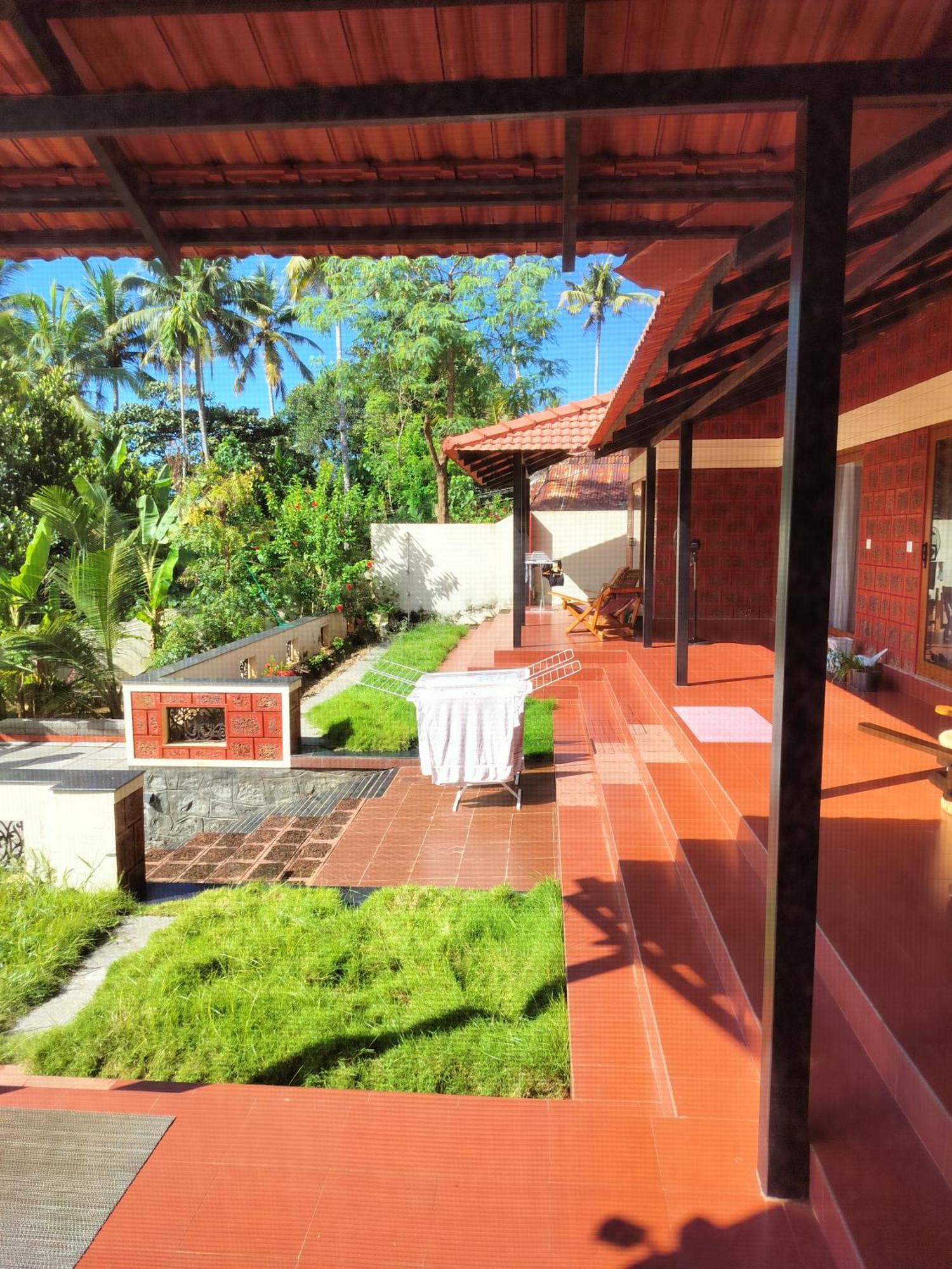 The Ixora - A Boutique Homestay Варкала Экстерьер фото